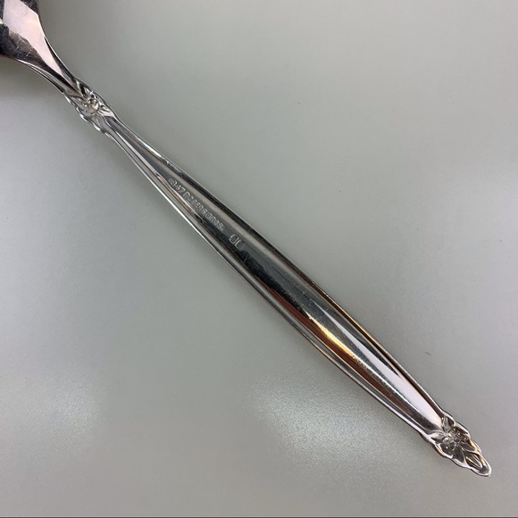 2/$20 1847 Rogers Bros. IS 1965 Vintage Silver Garland Pattern Serving Spoon - Picture 8 of 11